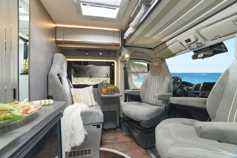 Dinette Summit shine 600 L
