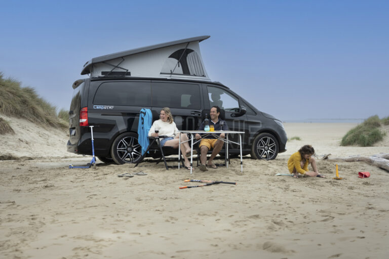 campstar vu de profil toi levé